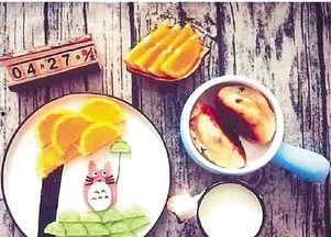 瓜妈背着瓜爸吃美食视频,背着瓜爸共享美食之旅