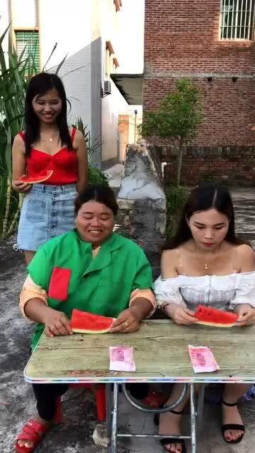 吃瓜大赛爆笑视频,爆笑视频引网友狂欢