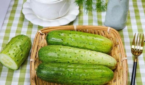 九九吃酸瓜最新视频,揭秘酸瓜的独特魅力与美味体验